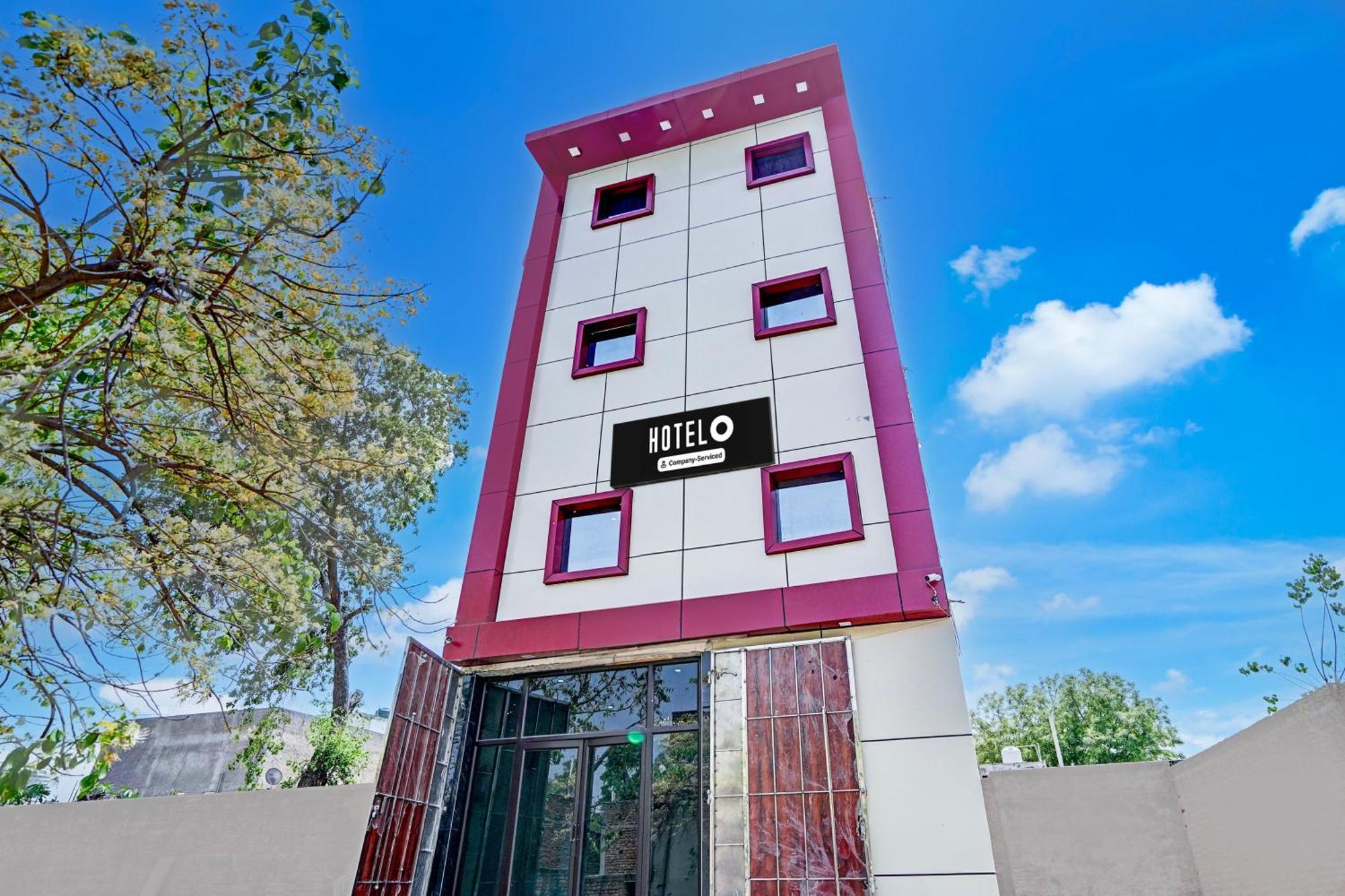 Hotel Super O Sikandra Near Akbar Tomb Agra (Uttar Pradesh)