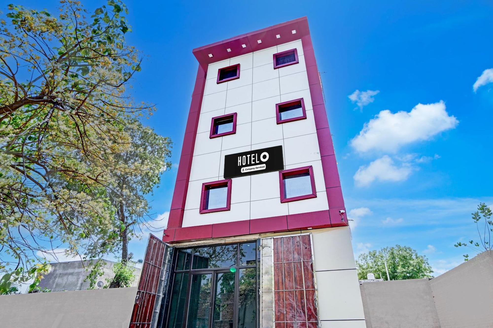 Hotel Super O Sikandra Near Akbar Tomb Agra (Uttar Pradesh)